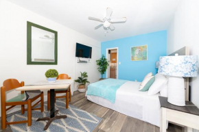 Tropic Isle Hotel & Apartment